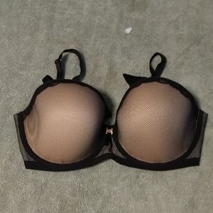 Never worn Freya bra